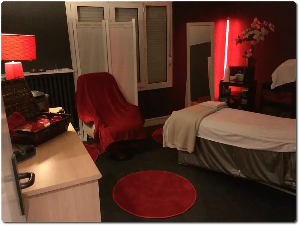 salle de soins rouge